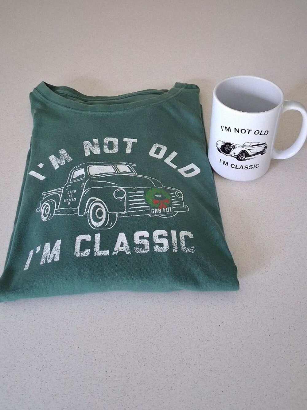Life is Good "I'm Not Old I'm Classic" Green Long Sleeve Tee Men's XL with Mug